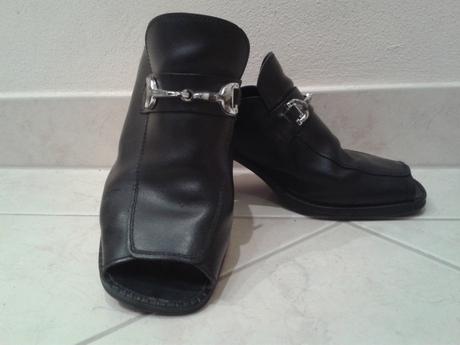 Čierne topánky s otvorenou špičkou/pätou - Obrázok č. 1