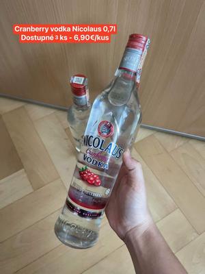 Vodka Nicolaus cranberry (0,7l) / 3ks - Obrázok č. 1