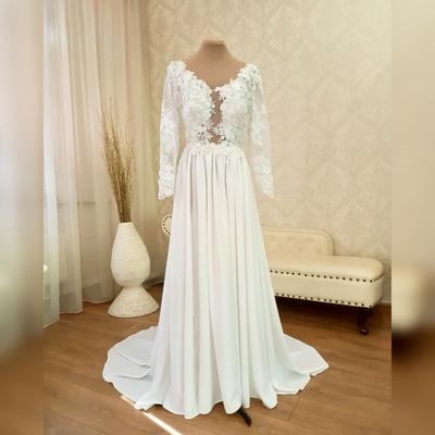 Biele svadobné šaty - Obrázok č. 1